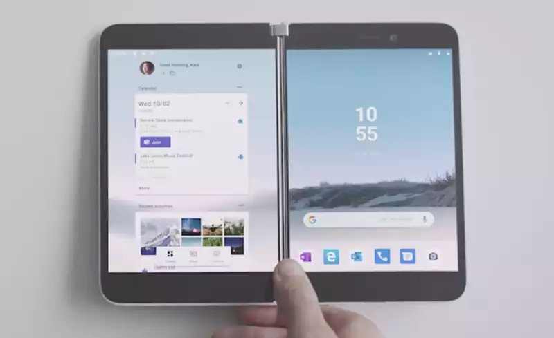 Microsoft Surface Duo Caught on video - See it in Action Now
