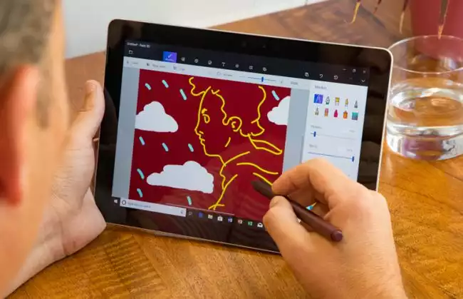 Microsoft Surface Go2 comes in mid-May - and the iPad Should Be Worried