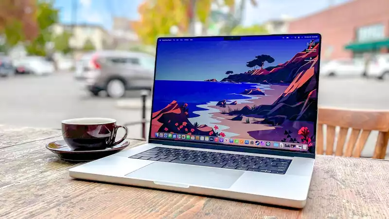 MacBook Pro 16 inch owners report MagSafe Charging and External Monitor issues