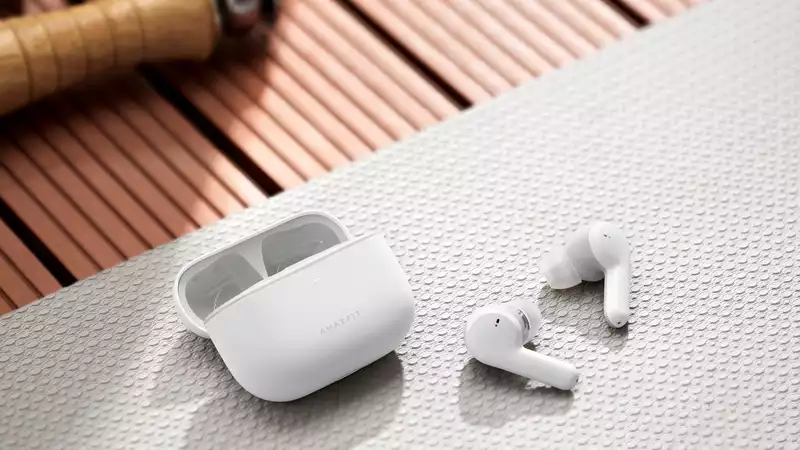 The new AirPods Pro rival allows you to track your runs and correct your posture