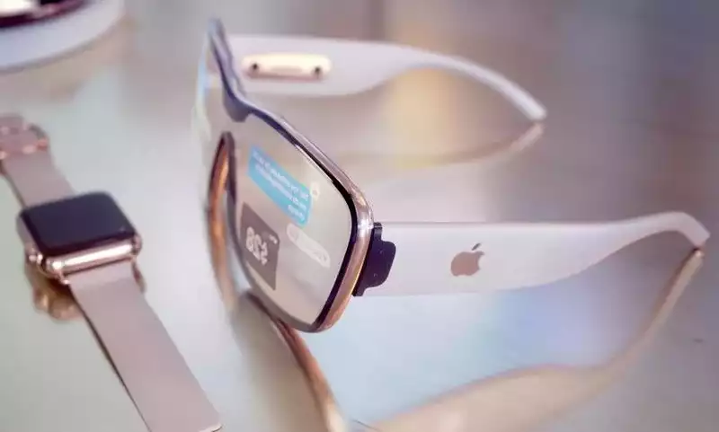 Apple Glass could Steal the Best Features of Apple Watch