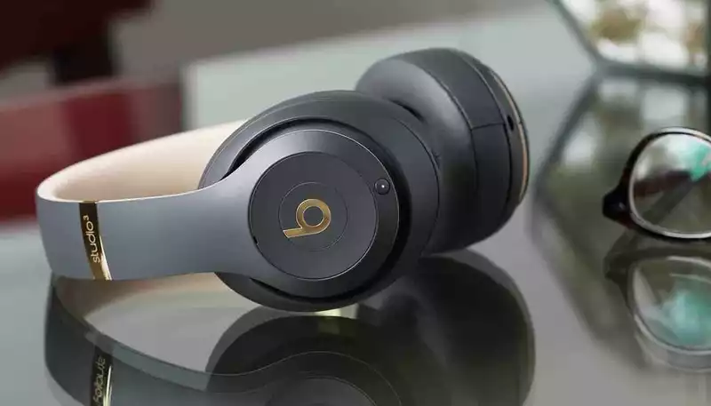 A leak in Beats Studio Pro has revealed key specs, including the AirPods Max