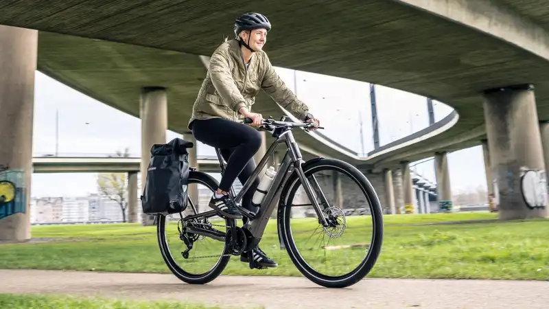 I rode an e-bike through the streets of Dusseldorf