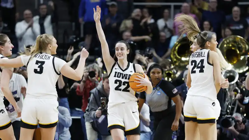 How to watch Women's Final Four Championship Game: live stream Iowa vs South Carolina online and on TV now