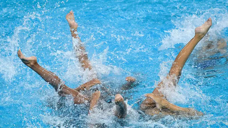 How to watch synchronized swimming live stream online for free