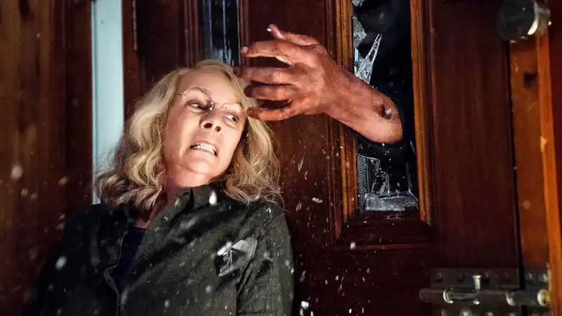 Halloween favorites rank in Netflix's top 10 - but only one is worth watching