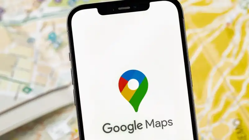 Google Maps has refreshed its interface with this small change.