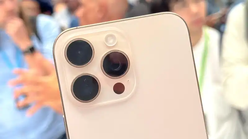 Forget the iPhone 17 Pro - iPhone 18 Pro will get a major camera upgrade